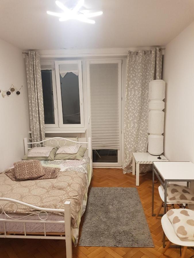 Apartament Plac Trzech Krzyzy Varsavia Esterno foto